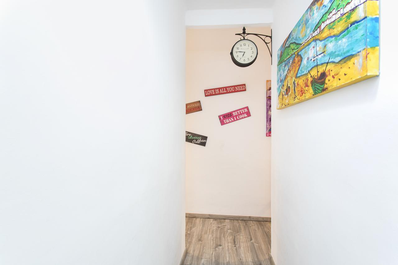 Apartamento Baba Оспиталет-де-Льобрегат Экстерьер фото